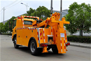 江城区高速路拖车费