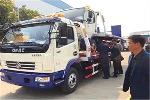 江城区汽车道路救援拖车价格